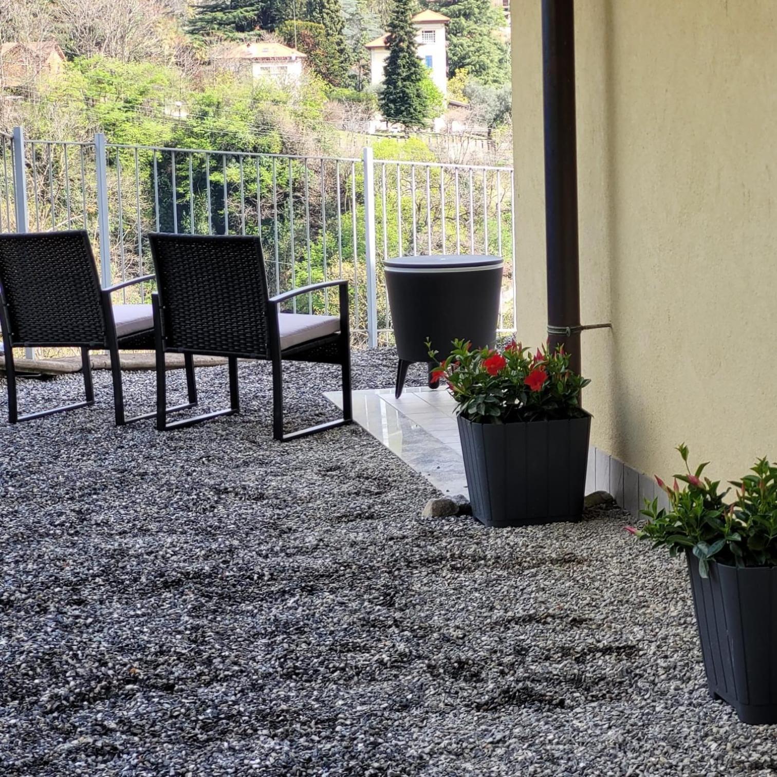 ארגגנו Vista Dolce Isola _ Lakeview Pool, Terrace & Garden Apartment מראה חיצוני תמונה